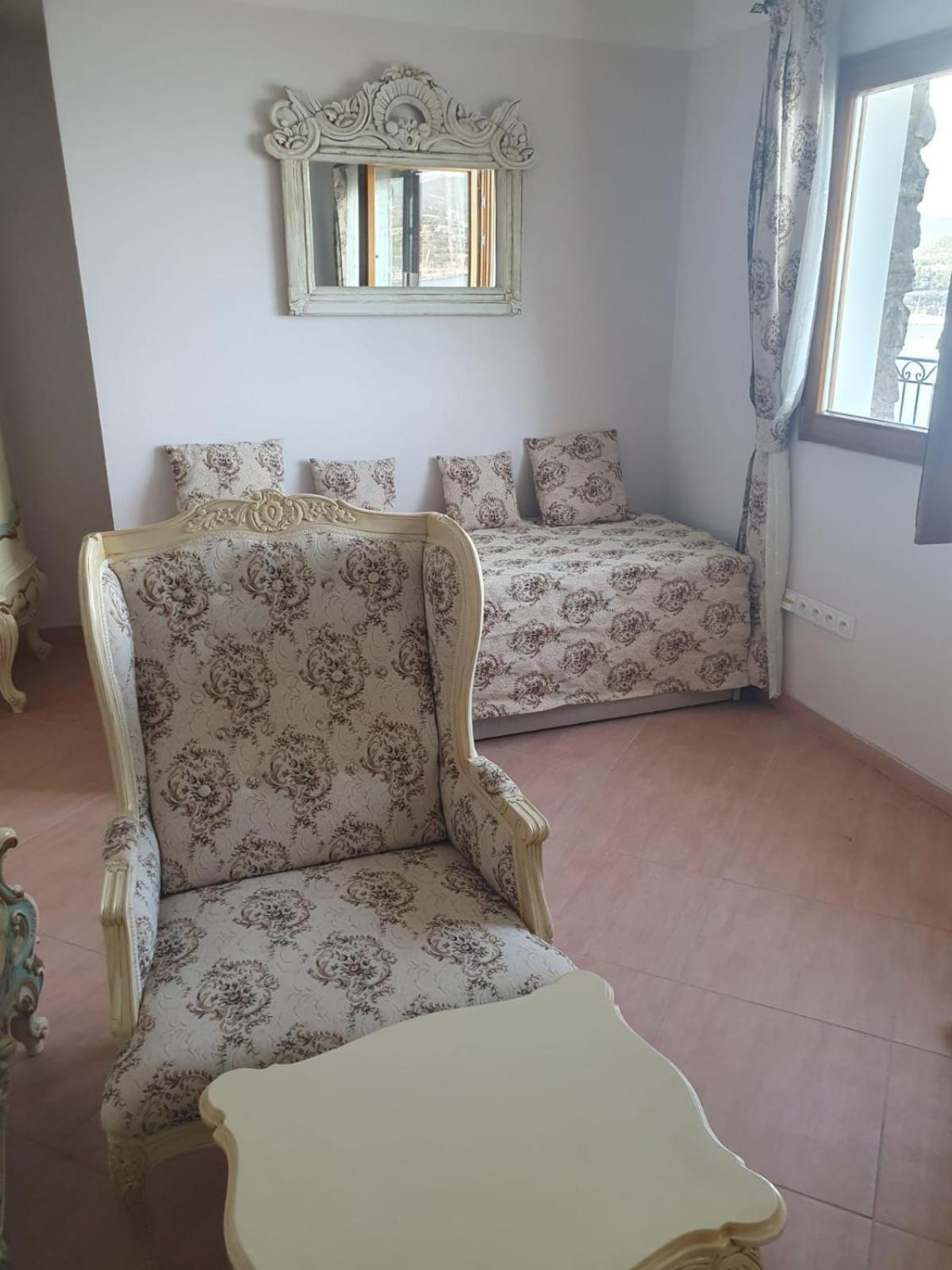 Villas And Suites La Coraillere Resort 泰晤勒·苏尔·梅尔 外观 照片
