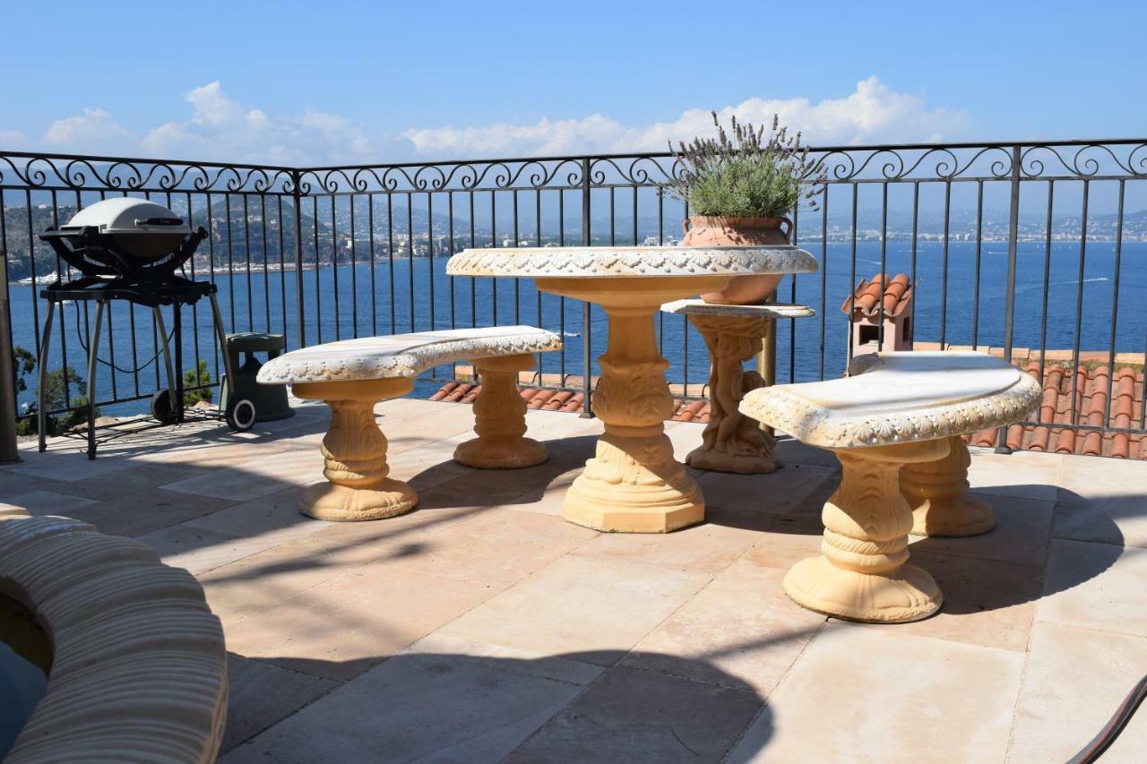 Villas And Suites La Coraillere Resort 泰晤勒·苏尔·梅尔 外观 照片